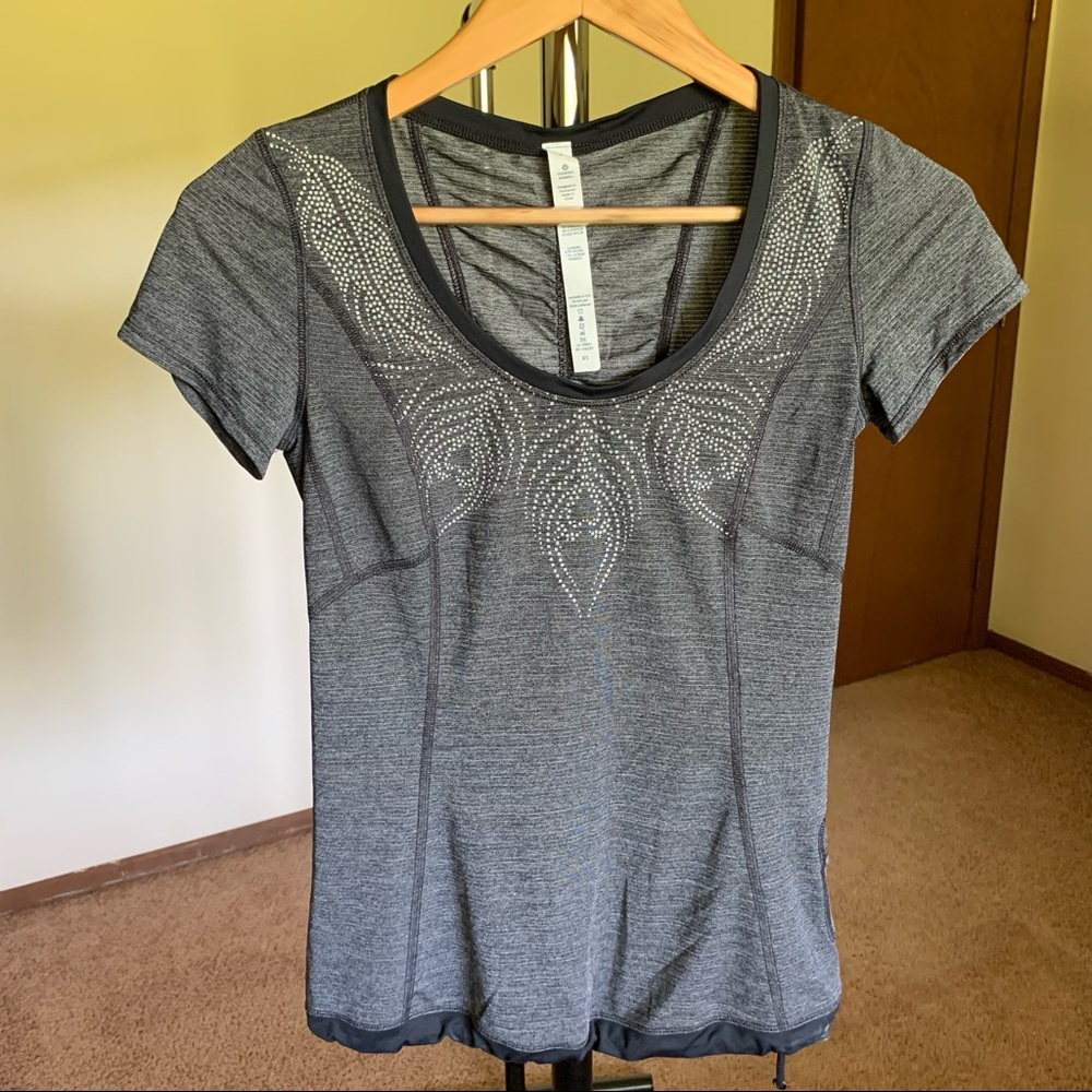 Lululemon Short Sleeve Top 4